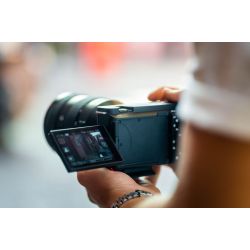 Sony ZV-E1 Hus (F 1500,- i cashback) (Sony Student Cashback)