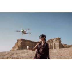 Antigravity A1 Explorer Bundle � Maksimal frihed med 8K 360� drone og ekstra power