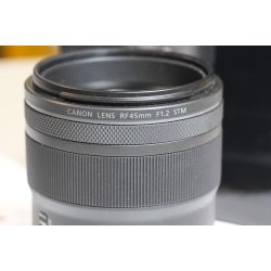 Demo Canon RF 45mm F1.2 STM