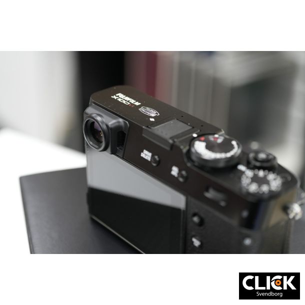 Brugt Fujifilm X100VI Black