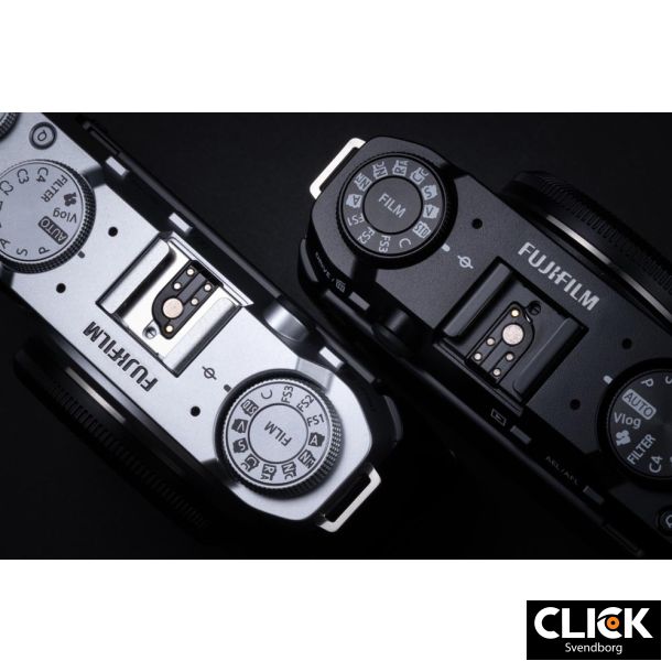 Fujifilm X-M5 Kit XC15-45mm F3.5-5.6 Black