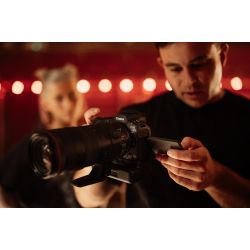 Canon Eos R5 Mark II + RF 24-105mm F4L IS USM (F yderlig 3700,- i rabat)