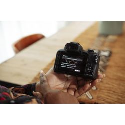 Canon Eos R50 m/RF-S 18-45mm Creator kit (F yderlig 750,- i rabat)