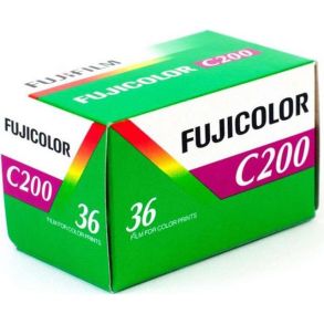 Fujifilm C200 135-36 analog film