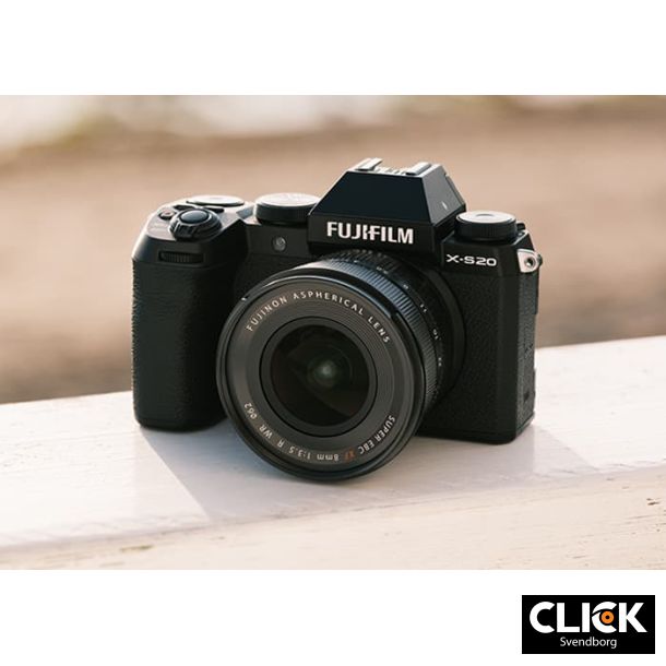 Fujifilm X-S20 m/XF 15-45mm (Kb XF27mm samtidigt og f 1500,- i rabat)