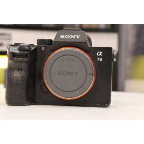 Brugt Sony Alpha A7 III Hus