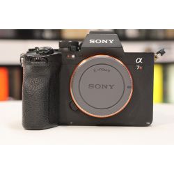 Brugt Sony Alpha A7R V