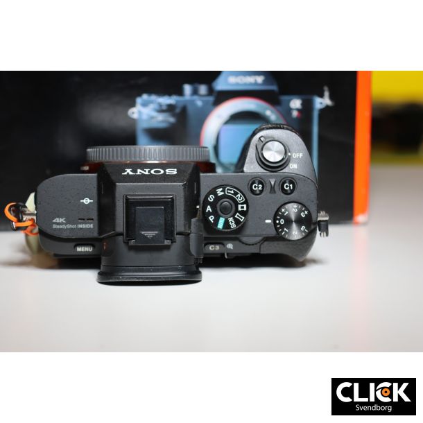 Brugt Sony A7R II Hus inkl 3 uoriginale batterier