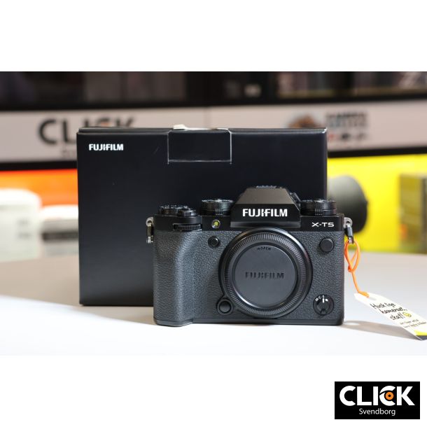 Brugt Fujifilm X-T5 Hus Black