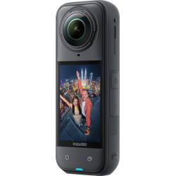 Insta360 X5 Essentials Bundle