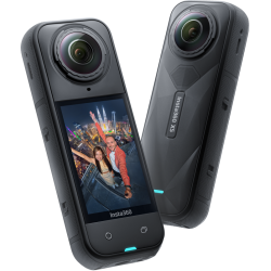 Insta360 X5 Essentials Bundle