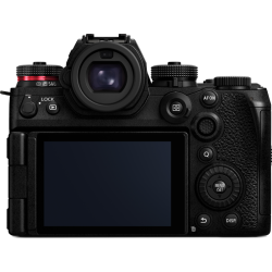 Panasonic Lumix S1RII Body + 24-105mm F/4