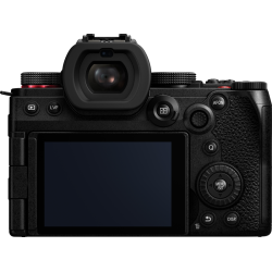 Panasonic Lumix S5M2 Hus