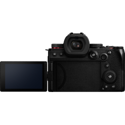 Panasonic Lumix S5M2 Hus