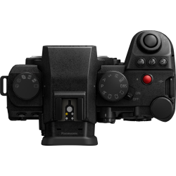 Panasonic Lumix S5M2X body