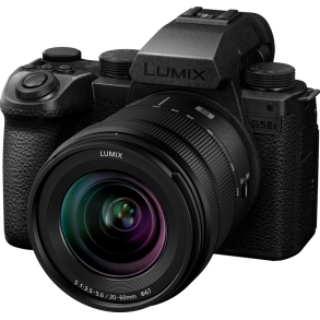 Panasonic Lumix S5M2X m/20-60mm