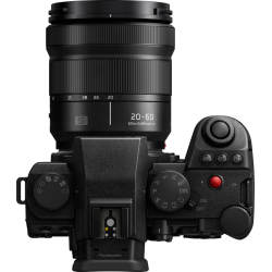 Panasonic Lumix S5M2X m/20-60mm