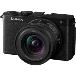 Panasonic Lumix S9 Jet Black 18-40mm F/4.5-6.3