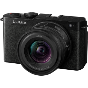Panasonic Lumix S9 Jet Black 18-40mm F/4.5-6.3