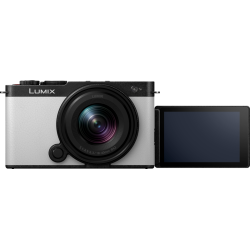 Panasonic Lumix S9 Smokey White 18-40mm F/4.5-6.3