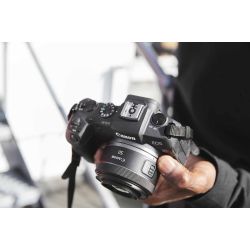 Canon RF 50mm F1.8 STM