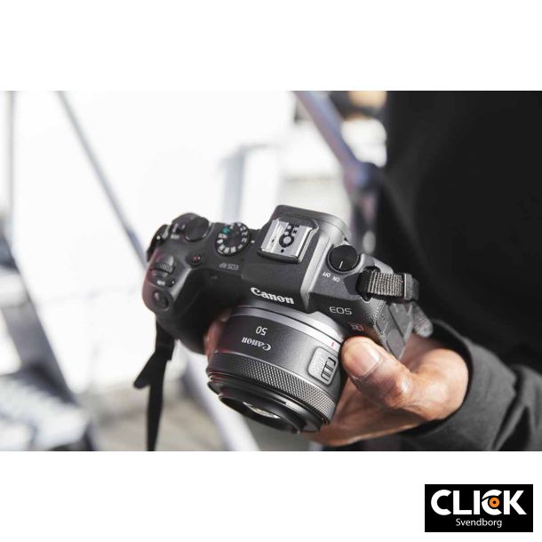 Canon RF 50mm F1.8 STM