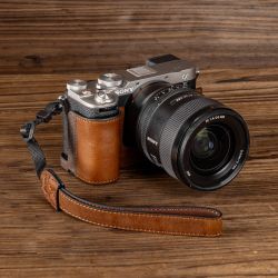  SMALLRIG 5015 Camera Leather Case Kit for Sony Alpha 7C II / Alpha 7CR