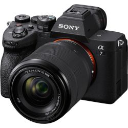 Sony Alpha A7 IV m/28-70mm F3.5-5.6 OSS (Sony Student Cashback)