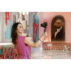 Canon RF-S 10-18mm F4.5-6.3 IS STM (F yderlig 300,- I rabat)