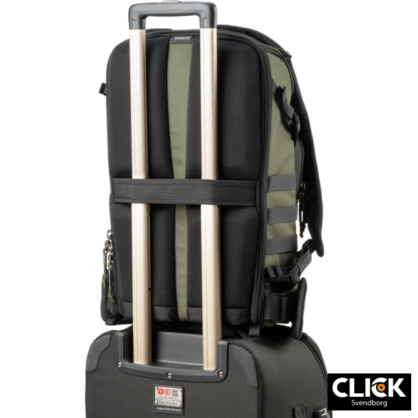 Think Tank DarkLight Backpack 20L, Montane Green Fotorygsk