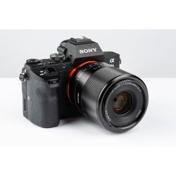 VILTROX AF 35mm F1.8 For Sony FE (Full Frame)