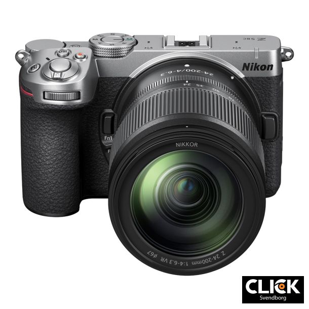 Nikon Z5IIC m/24-200mm f/4-6.3 VR Silver