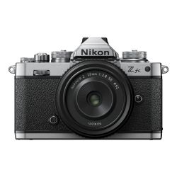 Nikon Z fc m/28mm F:2.8 SE