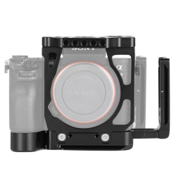 SmallRig 2236 Half Cage w/ Arc