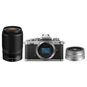 Nikon Z fc m/DX 16-50mm f/3.5-6.3 VR (SL) & DX 50-250mm