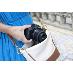 Canon RF-S 10-18mm F4.5-6.3 IS STM (F yderlig 300,- I rabat)